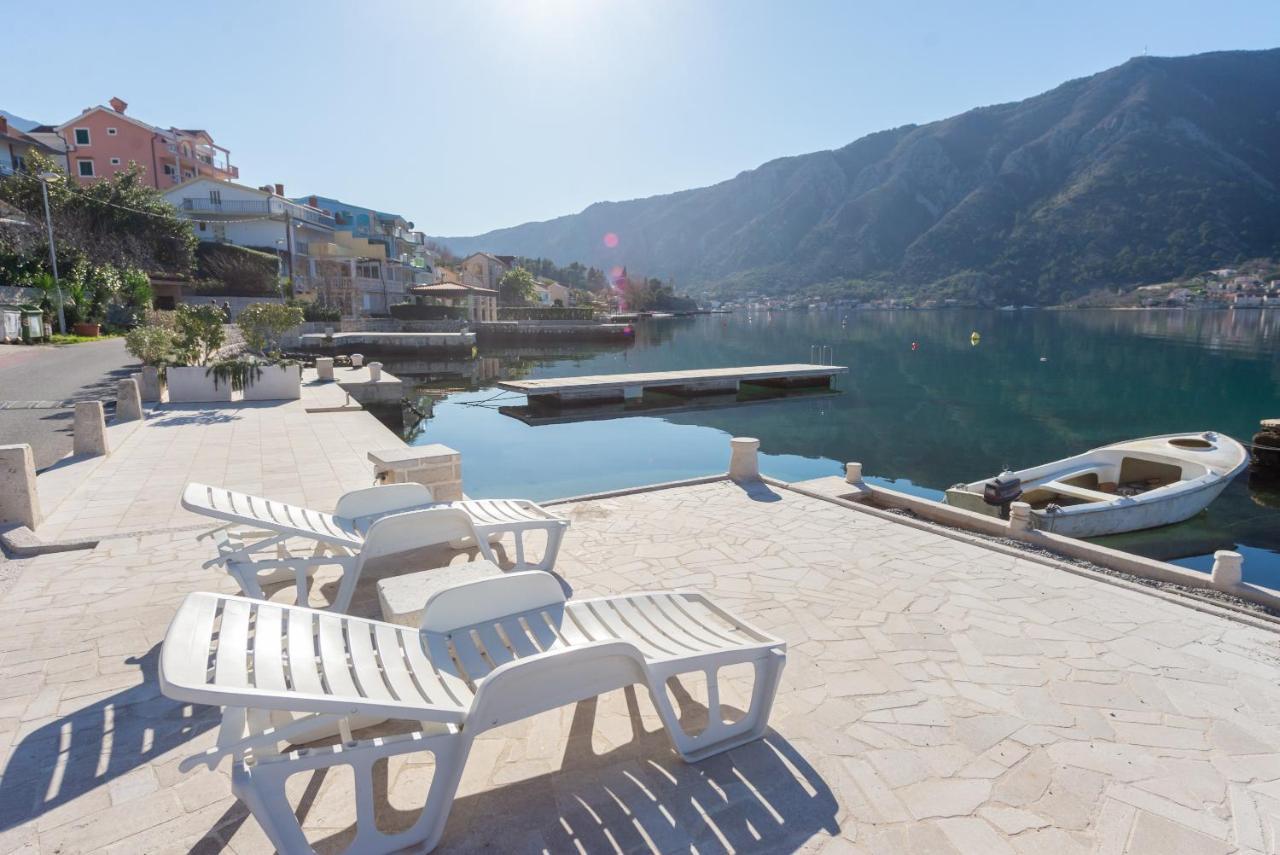 Sea Front 171 Leilighet Kotor Eksteriør bilde