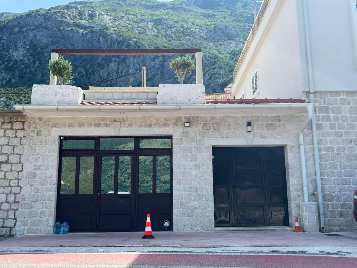 Sea Front 171 Leilighet Kotor Eksteriør bilde